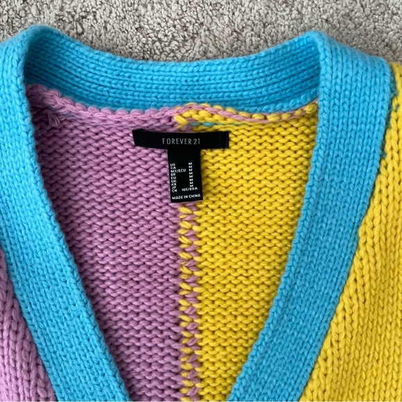 Color-block Cardigan - Picture 3 of 4